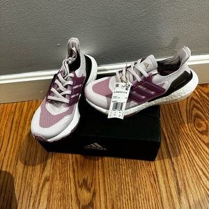 NWT adidas Women's Purple and White Running Shoes
